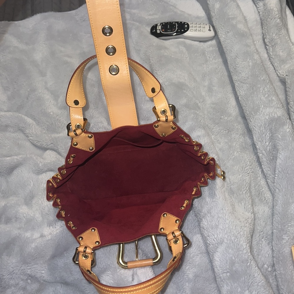SOLD - Louis Vuitton white multicolor collectors series with gold trim - Picture 10 of 11